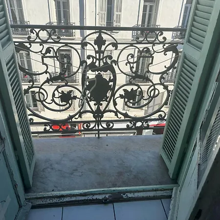 Appart hôtel Les Balconnets Ap4 Centre 3*